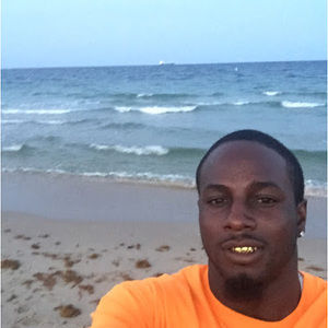 Meet your Posher, Aundra